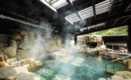 Trải nghiệm tắm Onsen